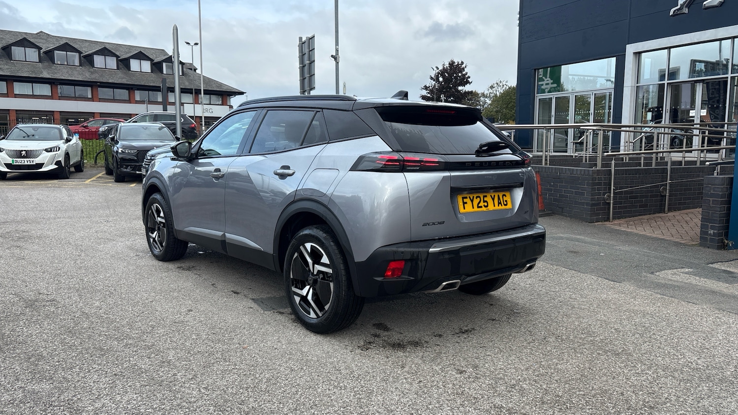Used Peugeot 2008 2025 for sale - 76099797: Photo 5