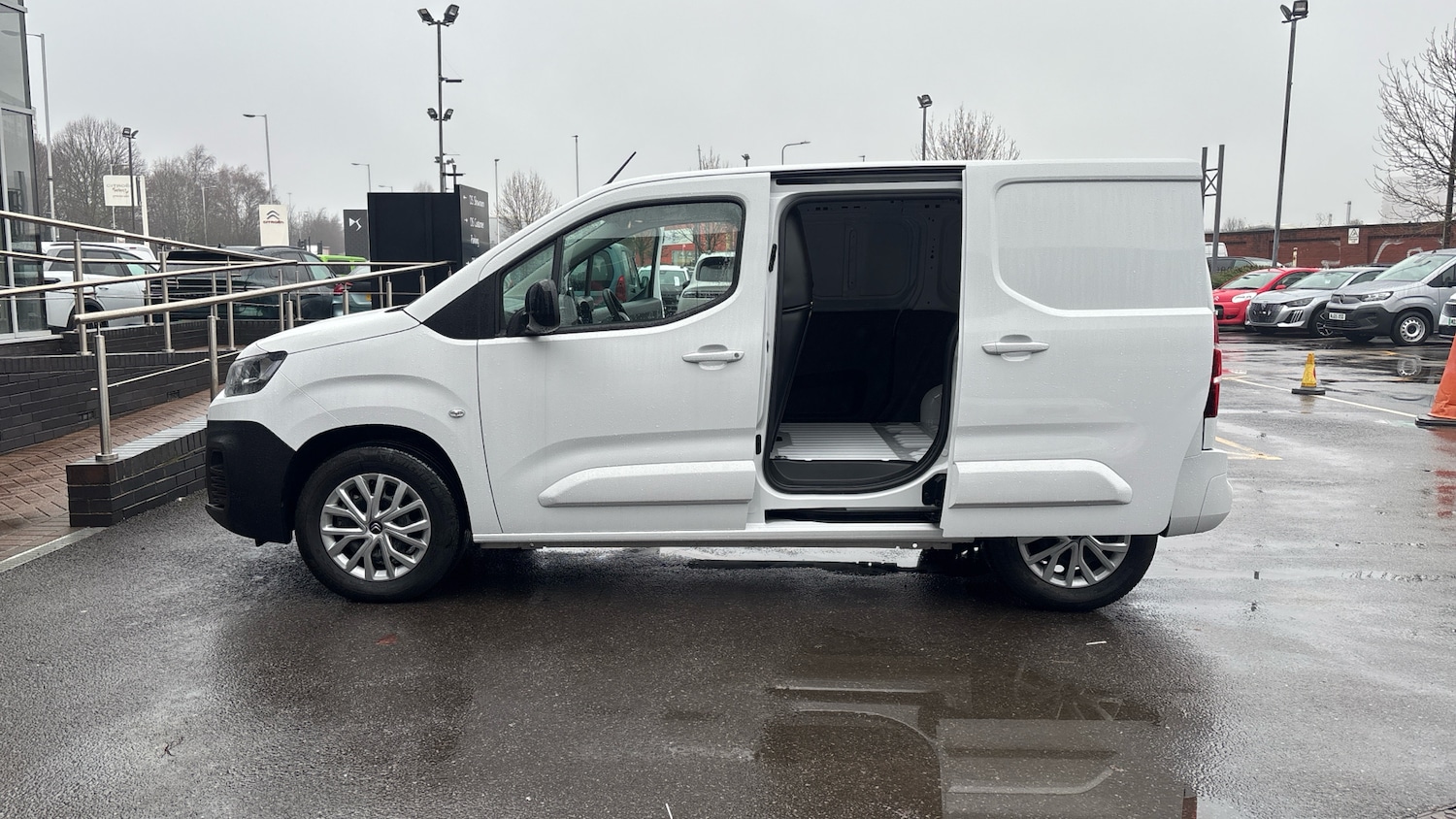 Used Citroen Berlingo 2023 for sale - 77254252: Photo 19