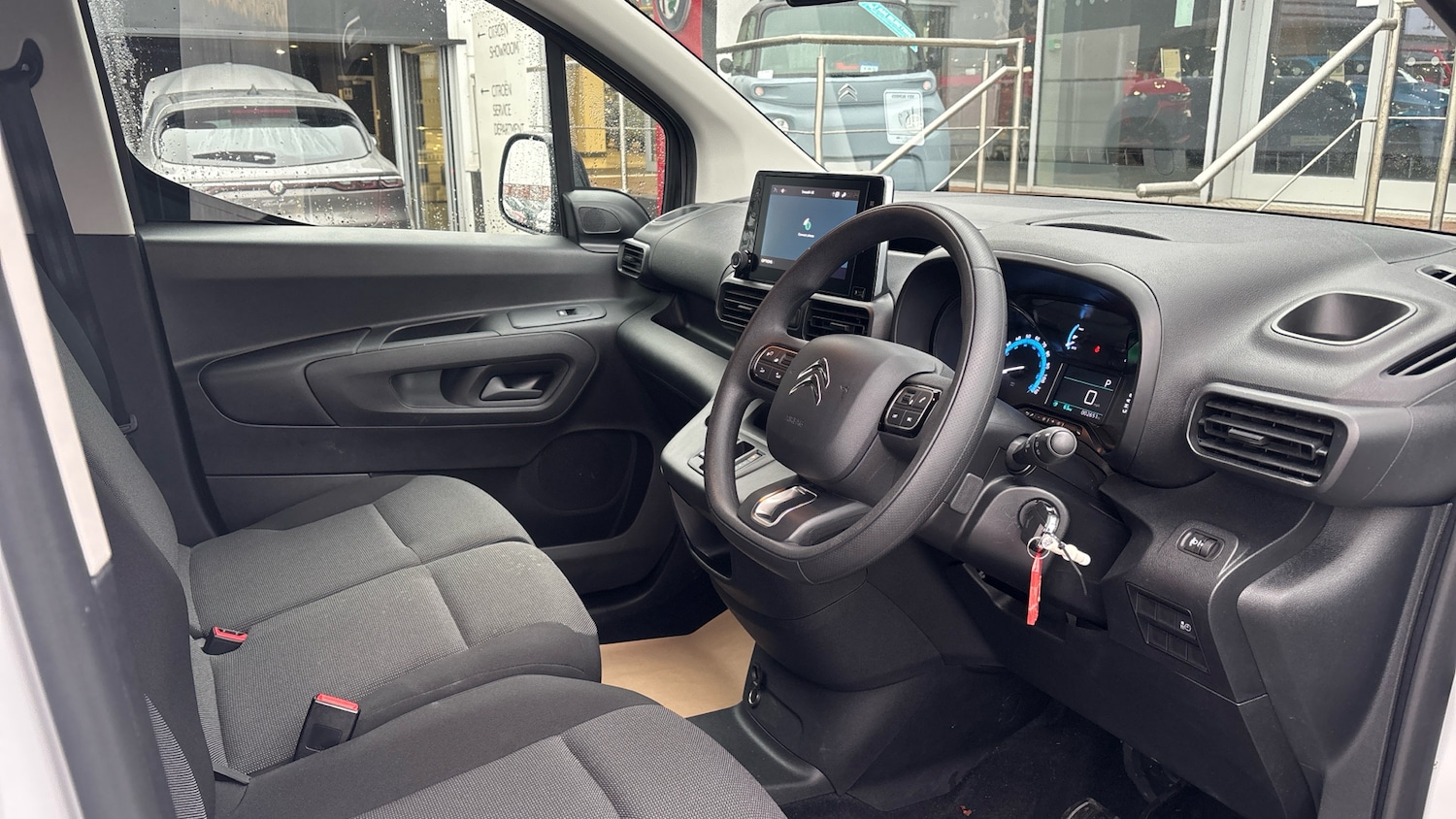 Used Citroen Berlingo 2023 for sale - 77254252: Photo 5