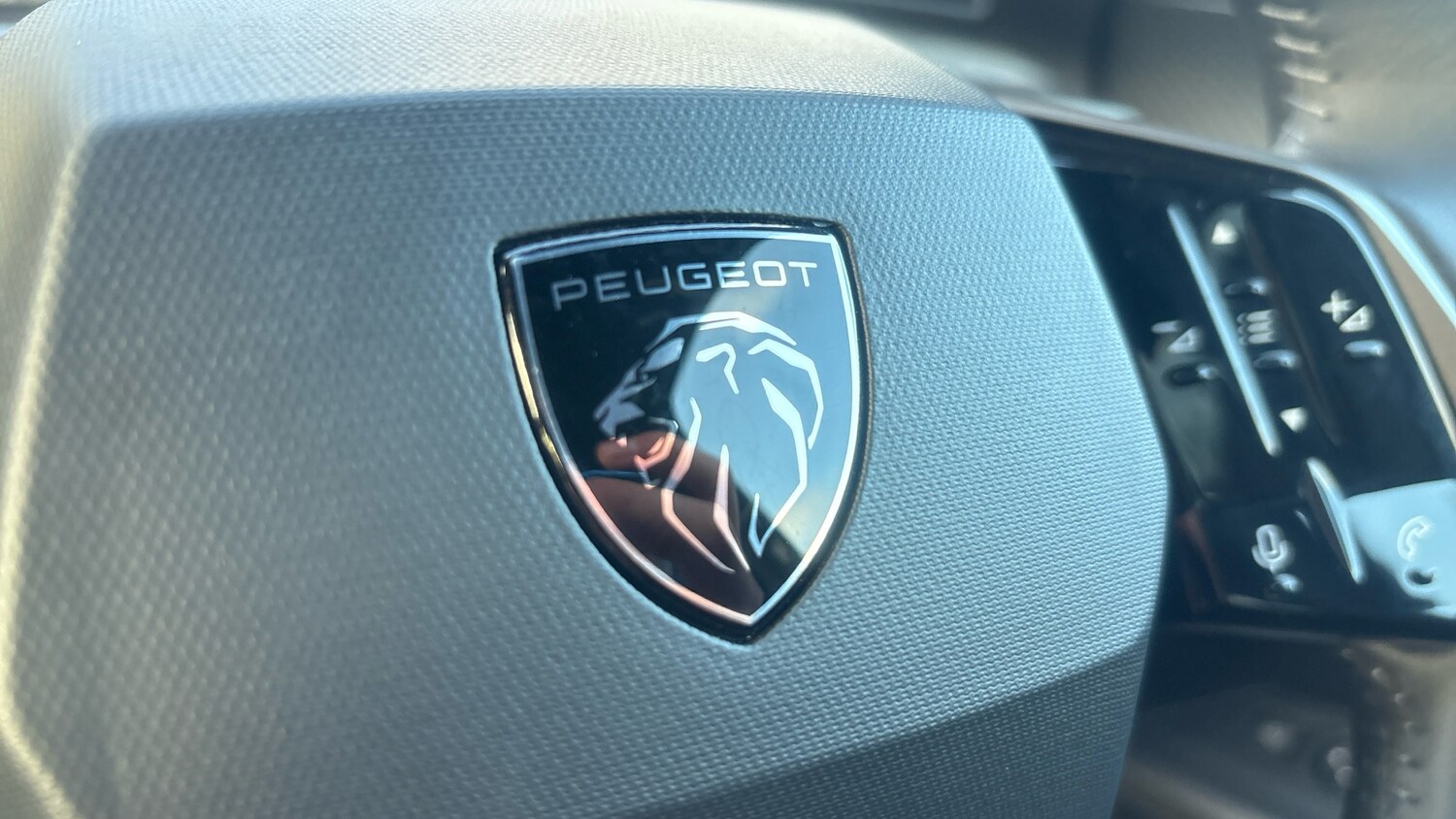 Used Peugeot 5008 2025 for sale - 76574238: Photo 41