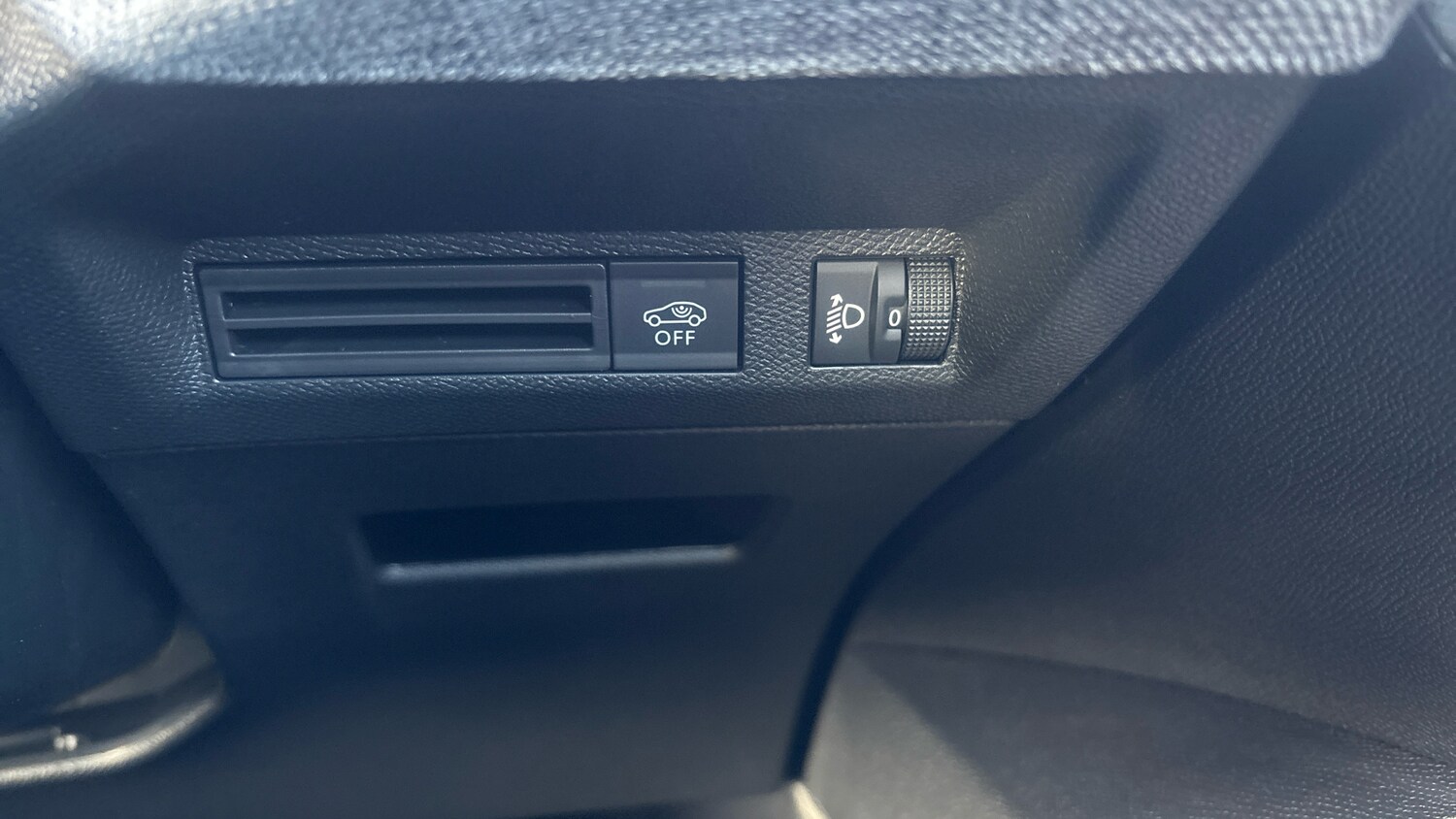 Used Peugeot 5008 2025 for sale - 76574238: Photo 42