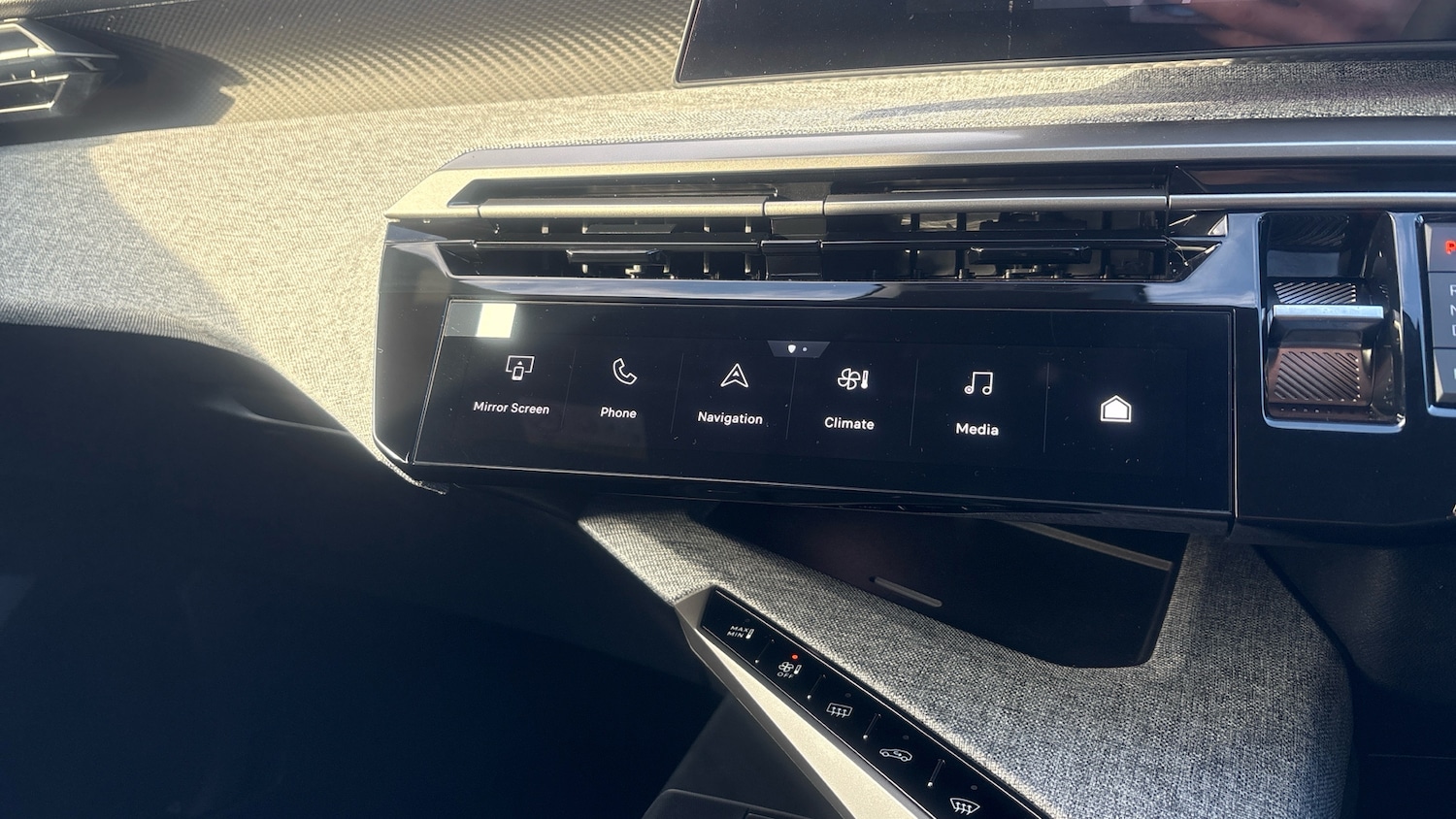 Used Peugeot 5008 2025 for sale - 76574238: Photo 46