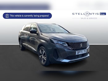 Peugeot - 5008