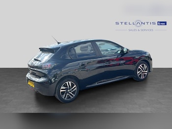 Used Peugeot 208 2023 for sale - 79442519: Photo