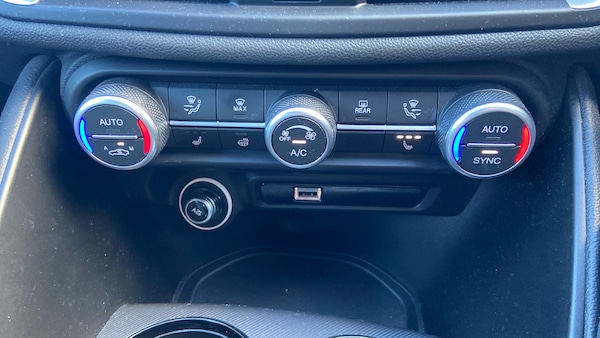 Used Alfa Romeo Giulia 2021 for sale - 76033019: Photo 18