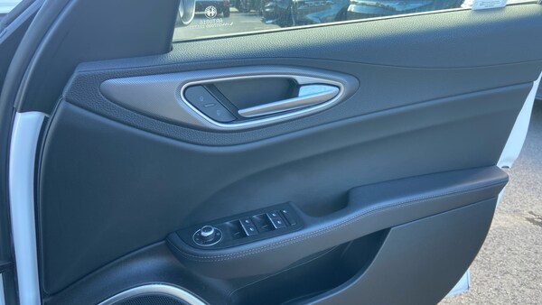 Used Alfa Romeo Giulia 2021 for sale - 76033019: Photo 22