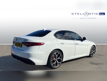 Used Alfa Romeo Giulia 2021 for sale - 76033019: Photo
