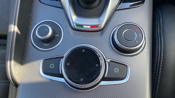 Used Alfa Romeo Giulia 2021 for sale - 76033019: Photo 50