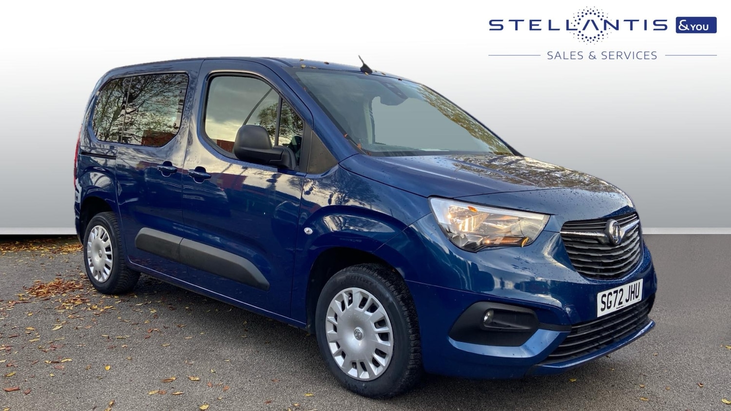Used Vauxhall Combo Life 2022 for sale - 76702989: Photo 1
