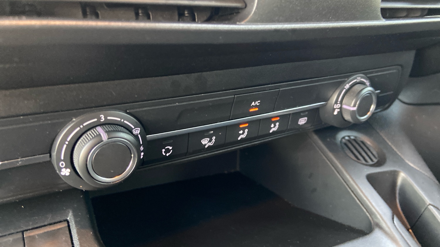 Used Vauxhall Combo Life 2022 for sale - 76702989: Photo 33