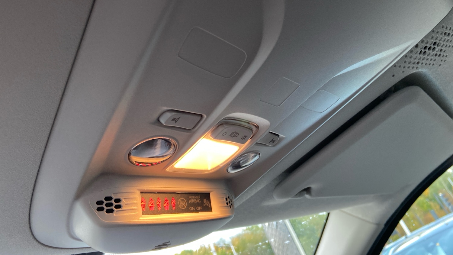 Used Vauxhall Combo Life 2022 for sale - 76702989: Photo 37