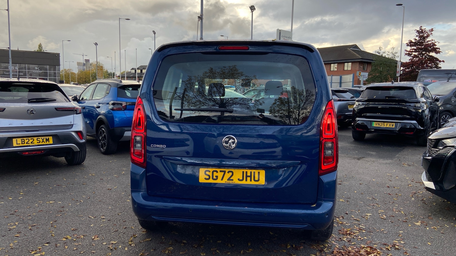 Used Vauxhall Combo Life 2022 for sale - 76702989: Photo 9