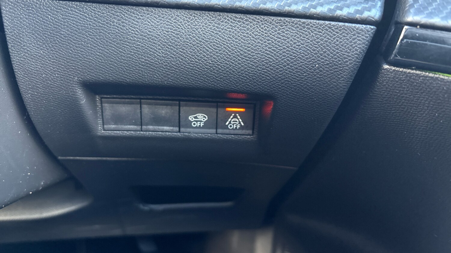 Used Peugeot 2008 2022 for sale - 76433830: Photo 43