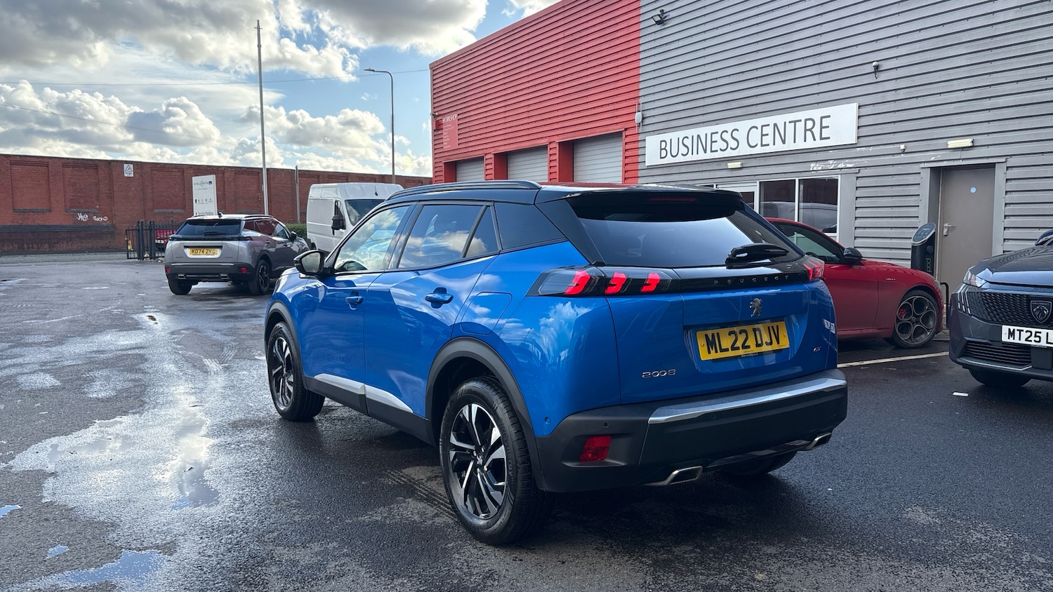 Used Peugeot 2008 2022 for sale - 76433830: Photo 5