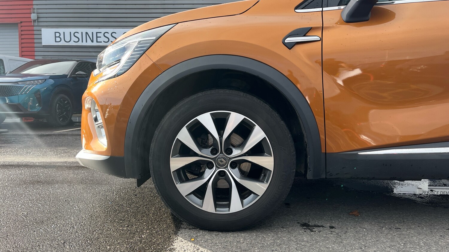 Used Renault Captur 2020 for sale - 76378436: Photo 14