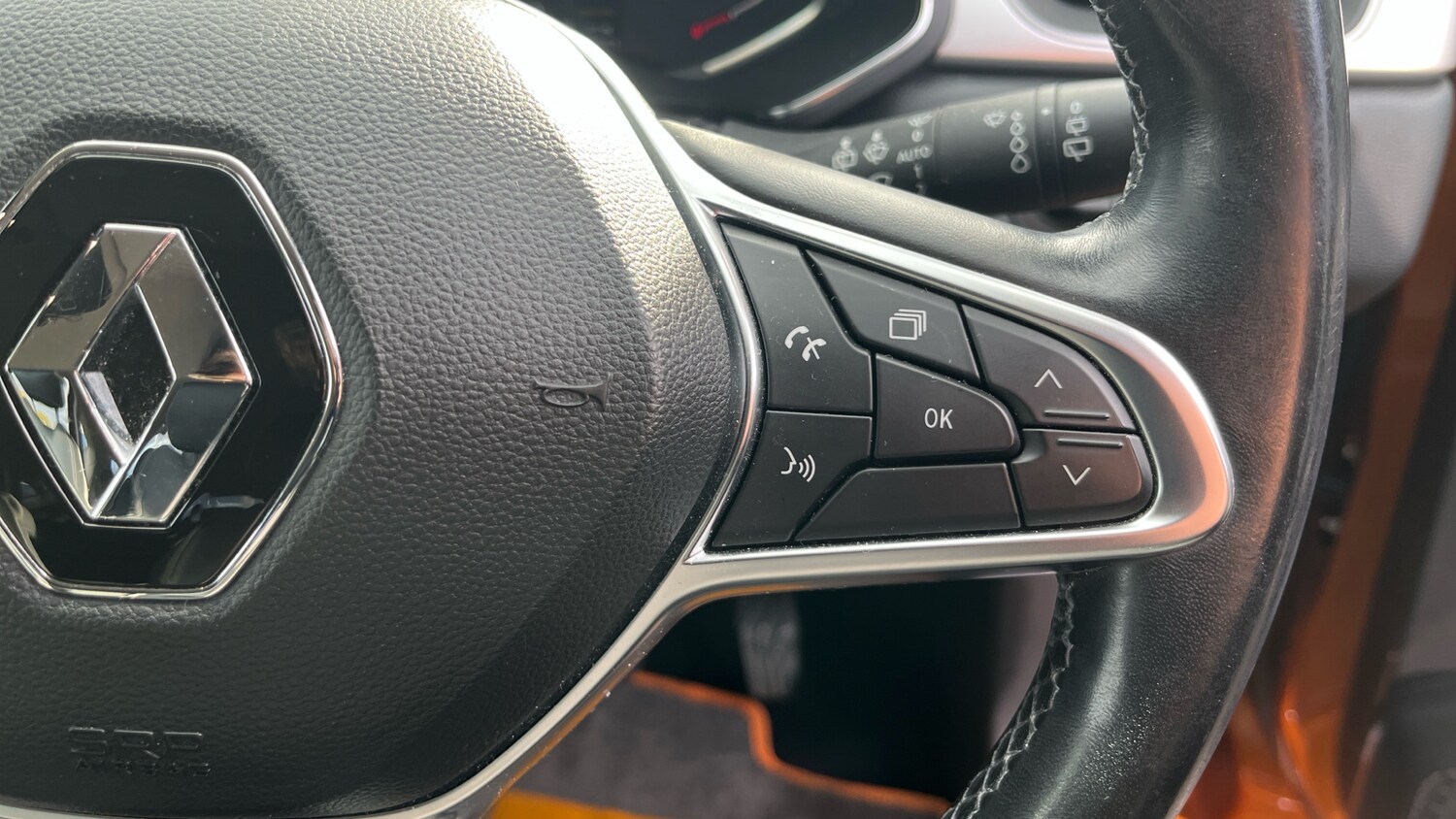 Used Renault Captur 2020 for sale - 76378436: Photo 24