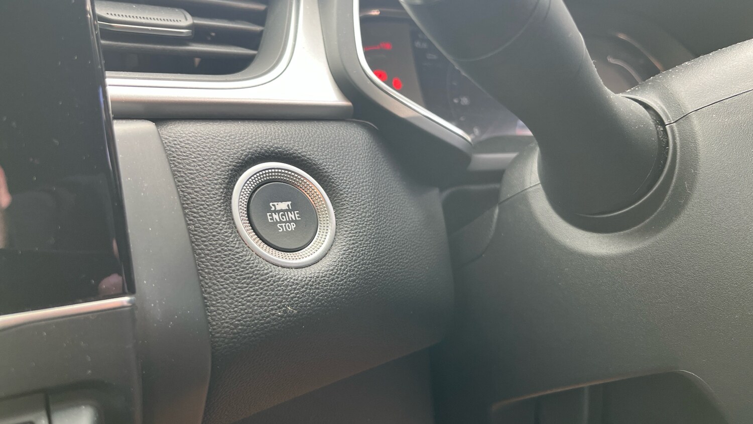 Used Renault Captur 2020 for sale - 76378436: Photo 27