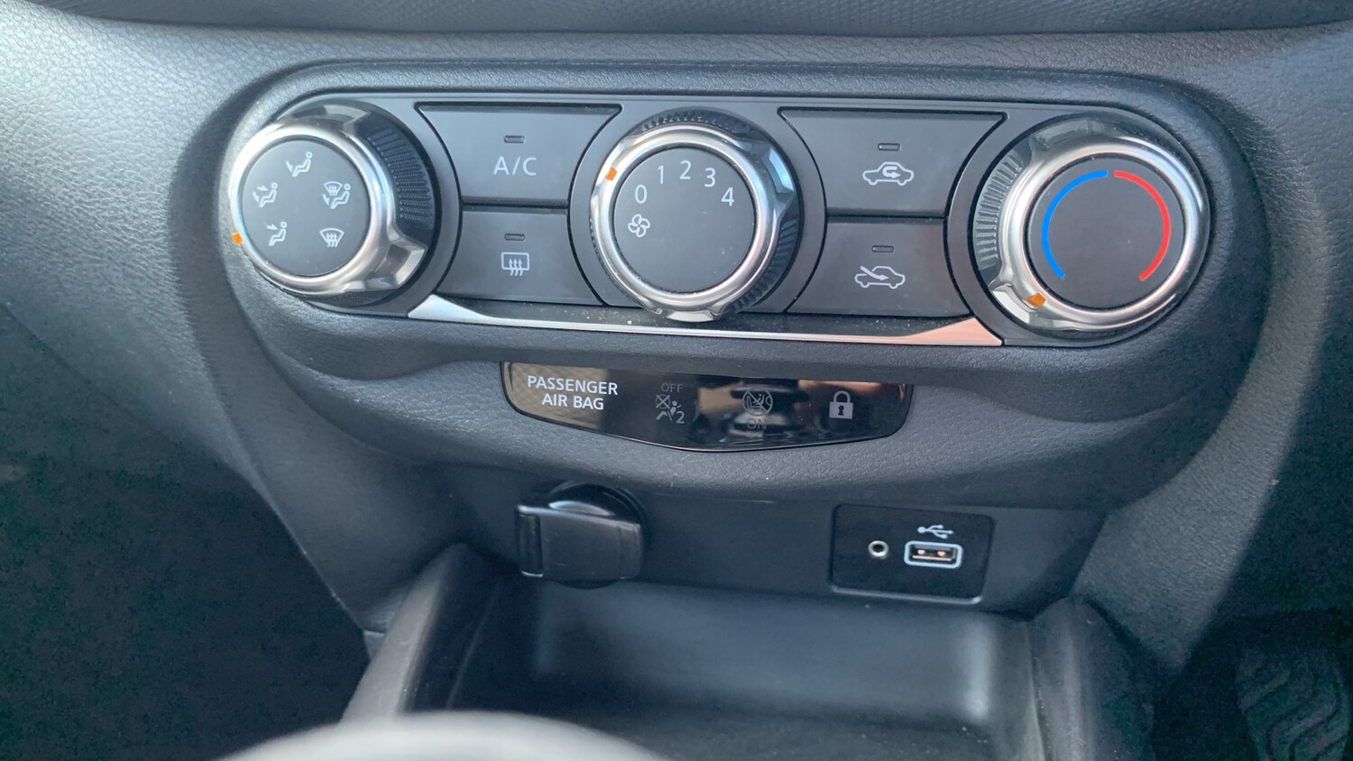 Used Nissan Juke 2021 for sale - 76033061: Photo 43