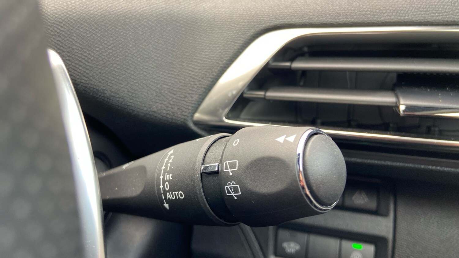 Used Peugeot 3008 2023 for sale - 76061533: Photo 28