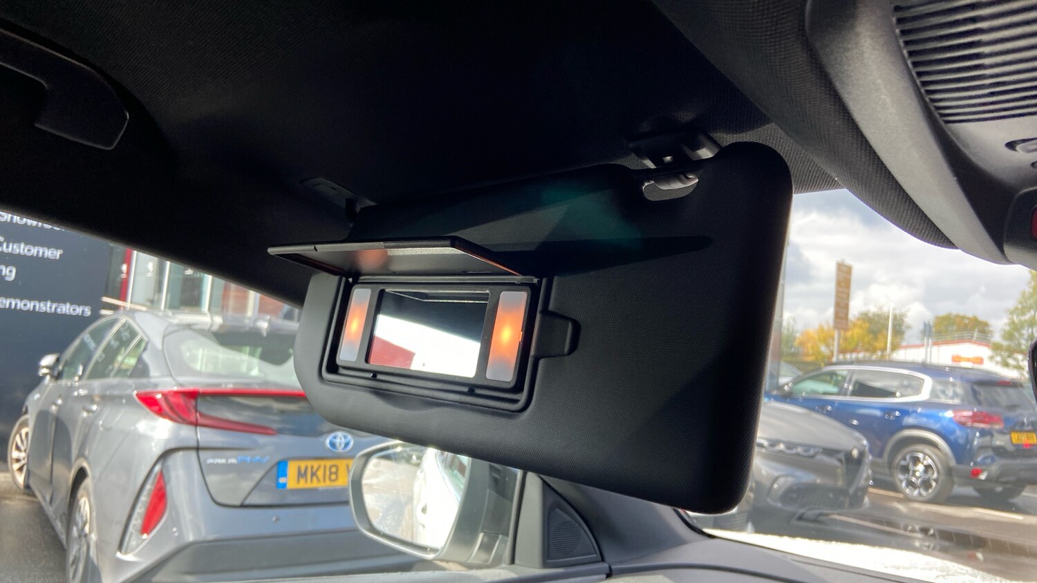 Used Peugeot 3008 2023 for sale - 76061533: Photo 35