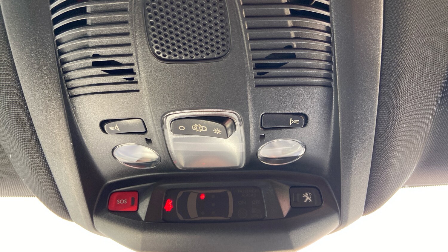 Used Peugeot 3008 2023 for sale - 76061533: Photo 38