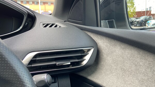 Used Peugeot 3008 2023 for sale - 76061533: Photo 61