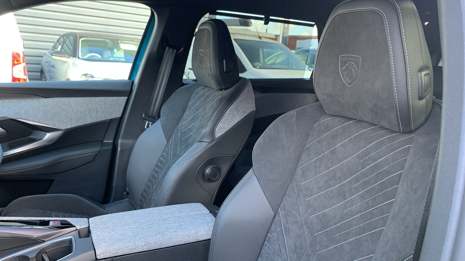 Used Peugeot 5008 2024 for sale - 76400026: Photo 45