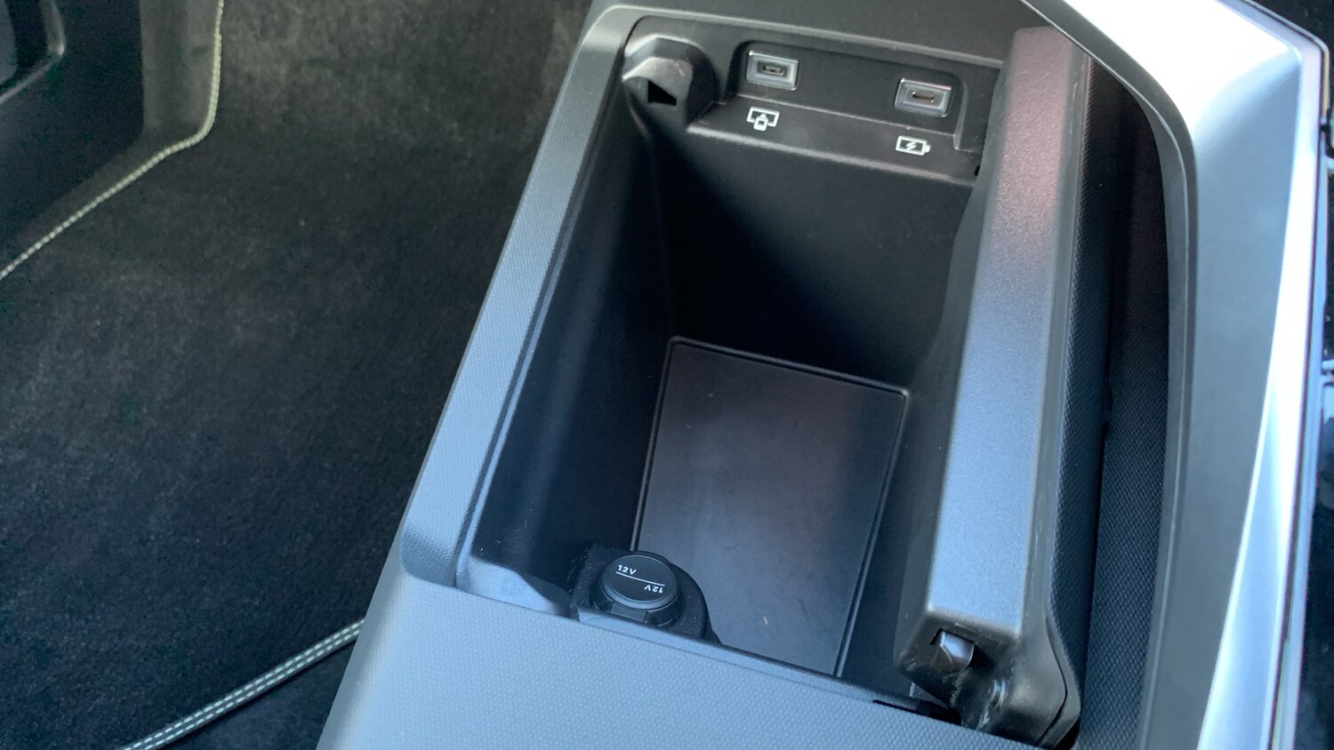 Used Peugeot 5008 2024 for sale - 76400026: Photo 51