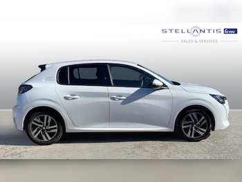 Used Peugeot 208 2021 for sale - 76003050: Photo 2