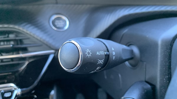 Used Peugeot 208 2021 for sale - 76003050: Photo 53
