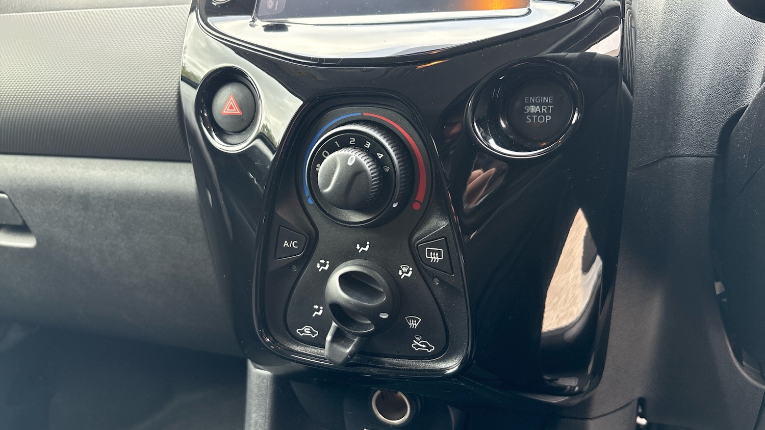 Used Peugeot 108 2021 for sale - 76086026: Photo 18