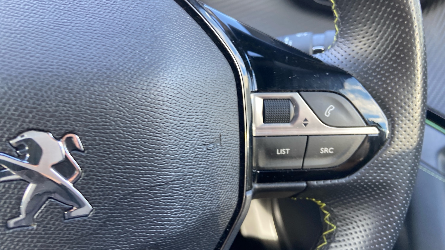 Used Peugeot 2008 2023 for sale - 76061531: Photo 24