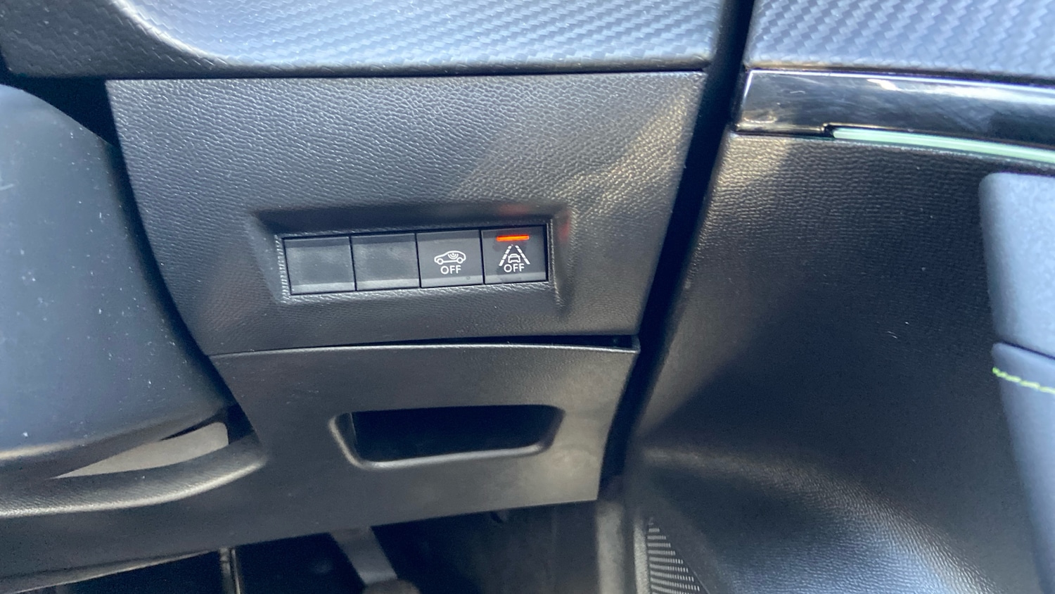 Used Peugeot 2008 2023 for sale - 76061531: Photo 34
