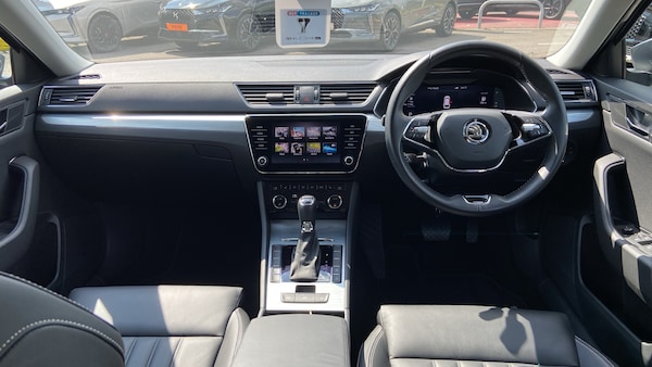 Used Skoda Superb 2022 for sale - 75671393: Photo 4