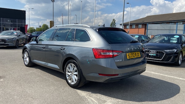 Used Skoda Superb 2022 for sale - 75671393: Photo 5
