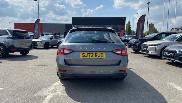 Used Skoda Superb 2022 for sale - 75671393: Photo 9