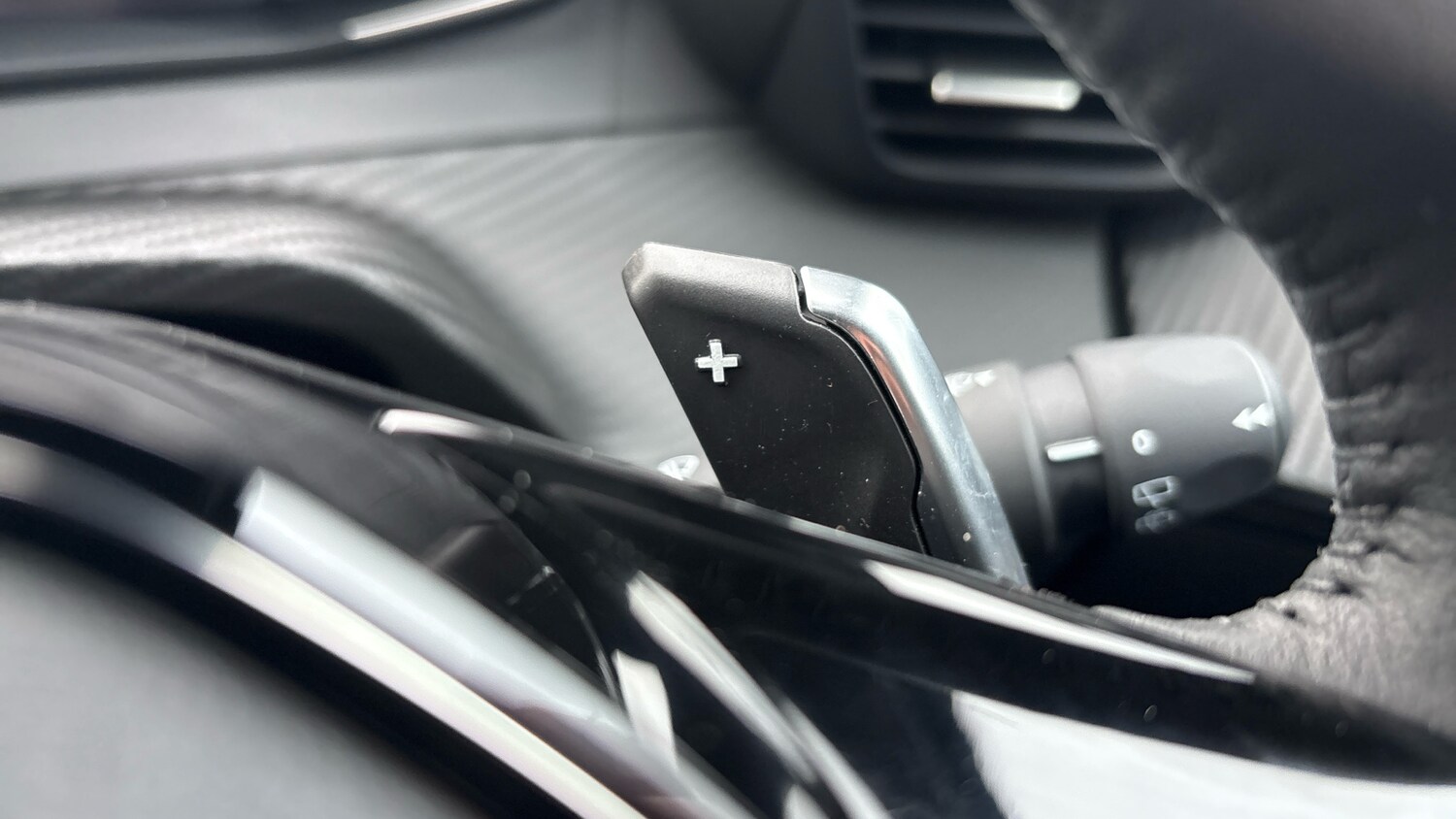 Used Peugeot 2008 2025 for sale - 77613558: Photo 30