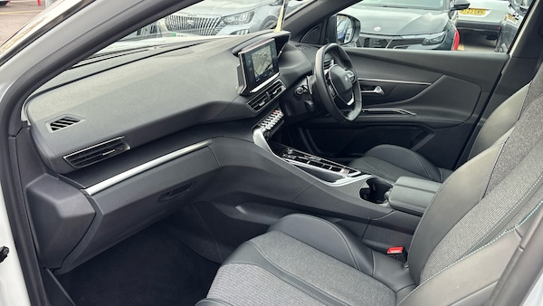 Used Peugeot 5008 2023 for sale - 76315632: Photo 12