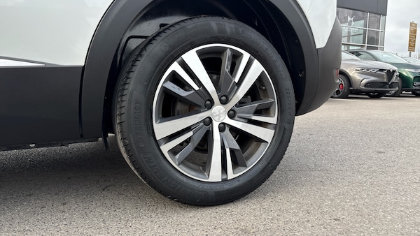 Used Peugeot 5008 2023 for sale - 76315632: Photo 14