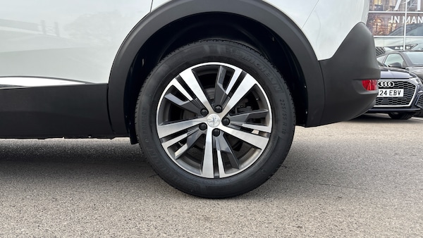 Used Peugeot 5008 2023 for sale - 76315632: Photo 15
