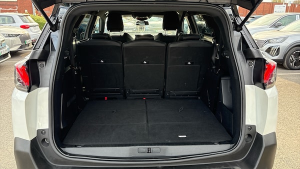 Used Peugeot 5008 2023 for sale - 76315632: Photo 19