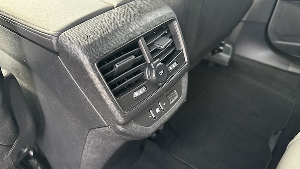 Used Peugeot 5008 2023 for sale - 76315632: Photo 35