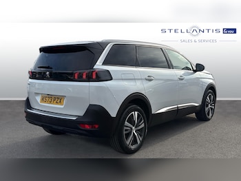 Used Peugeot 5008 2023 for sale - 76315632: Photo 3