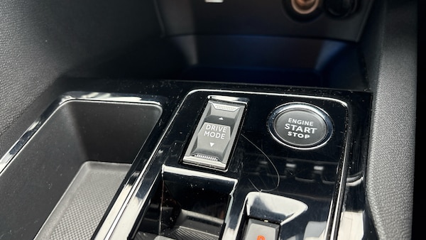 Used Peugeot 5008 2023 for sale - 76315632: Photo 47