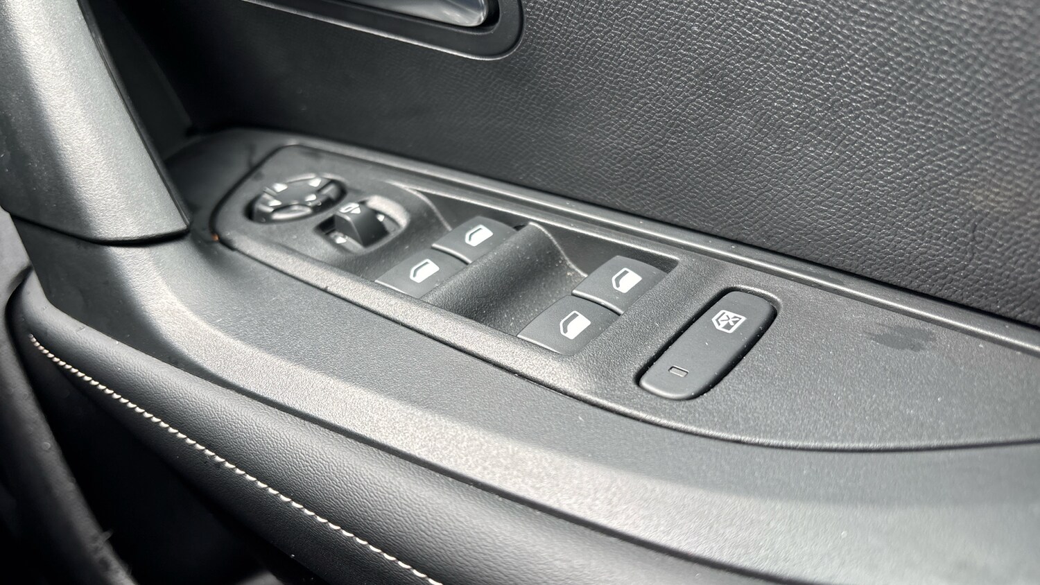 Used Peugeot 2008 2025 for sale - 77569768: Photo 22