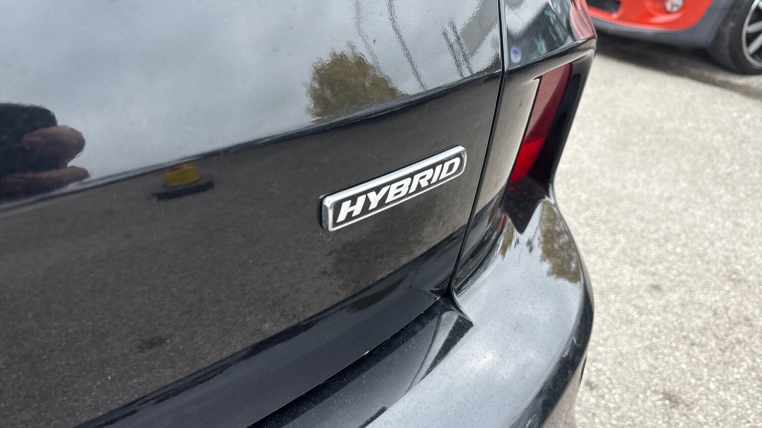 Used Ford Kuga 2023 for sale - 76110288: Photo 32