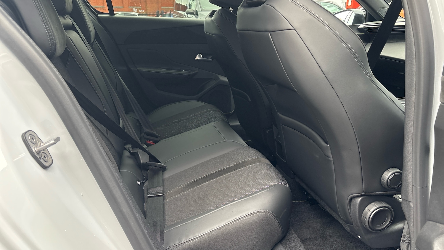 Used Peugeot 308 2024 for sale - 77441909: Photo 25