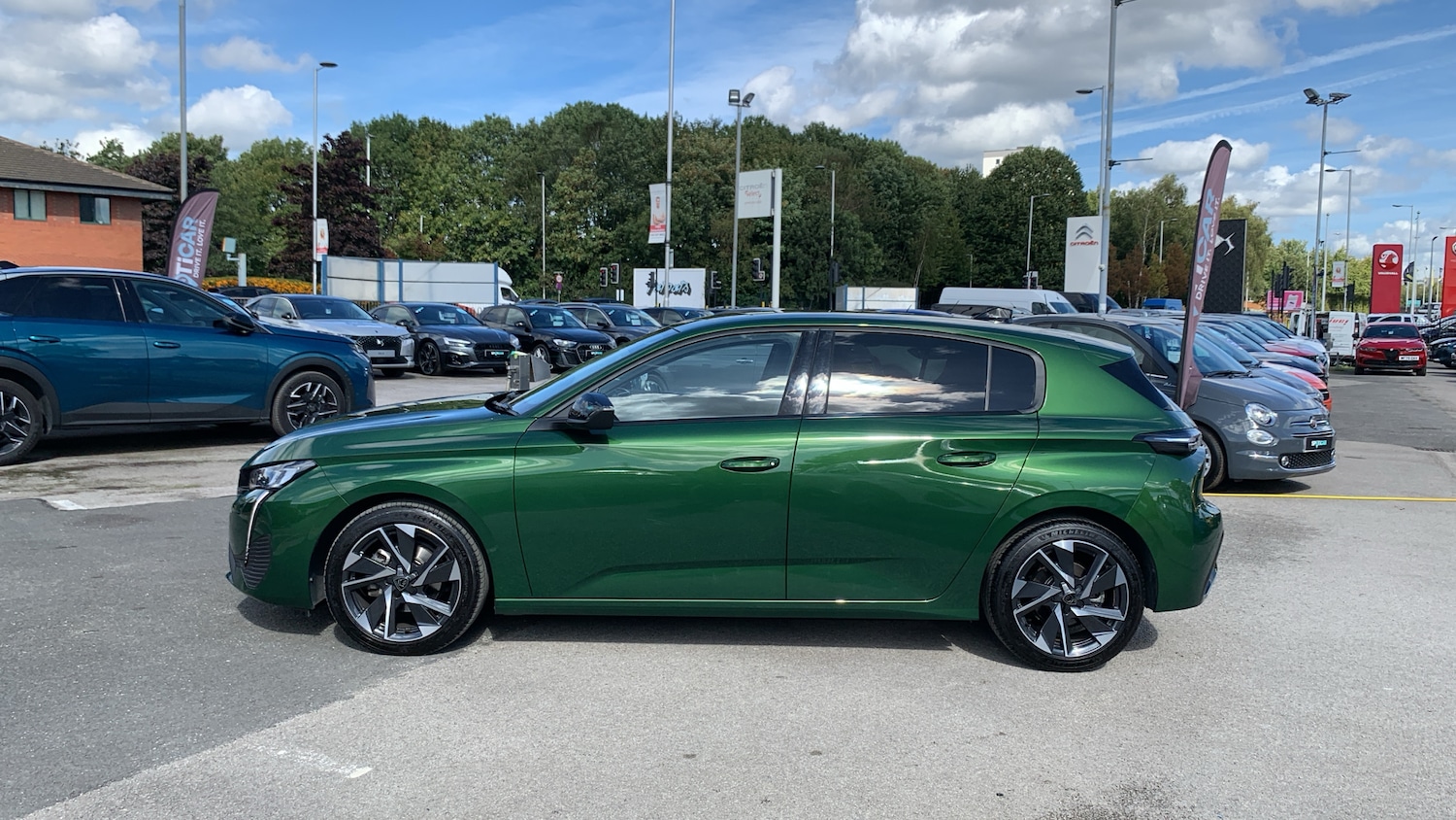 Used Peugeot 308 2023 for sale - 75901309: Photo 6