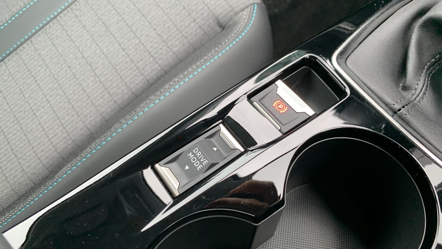 Used Peugeot 208 2023 for sale - 77018084: Photo 21