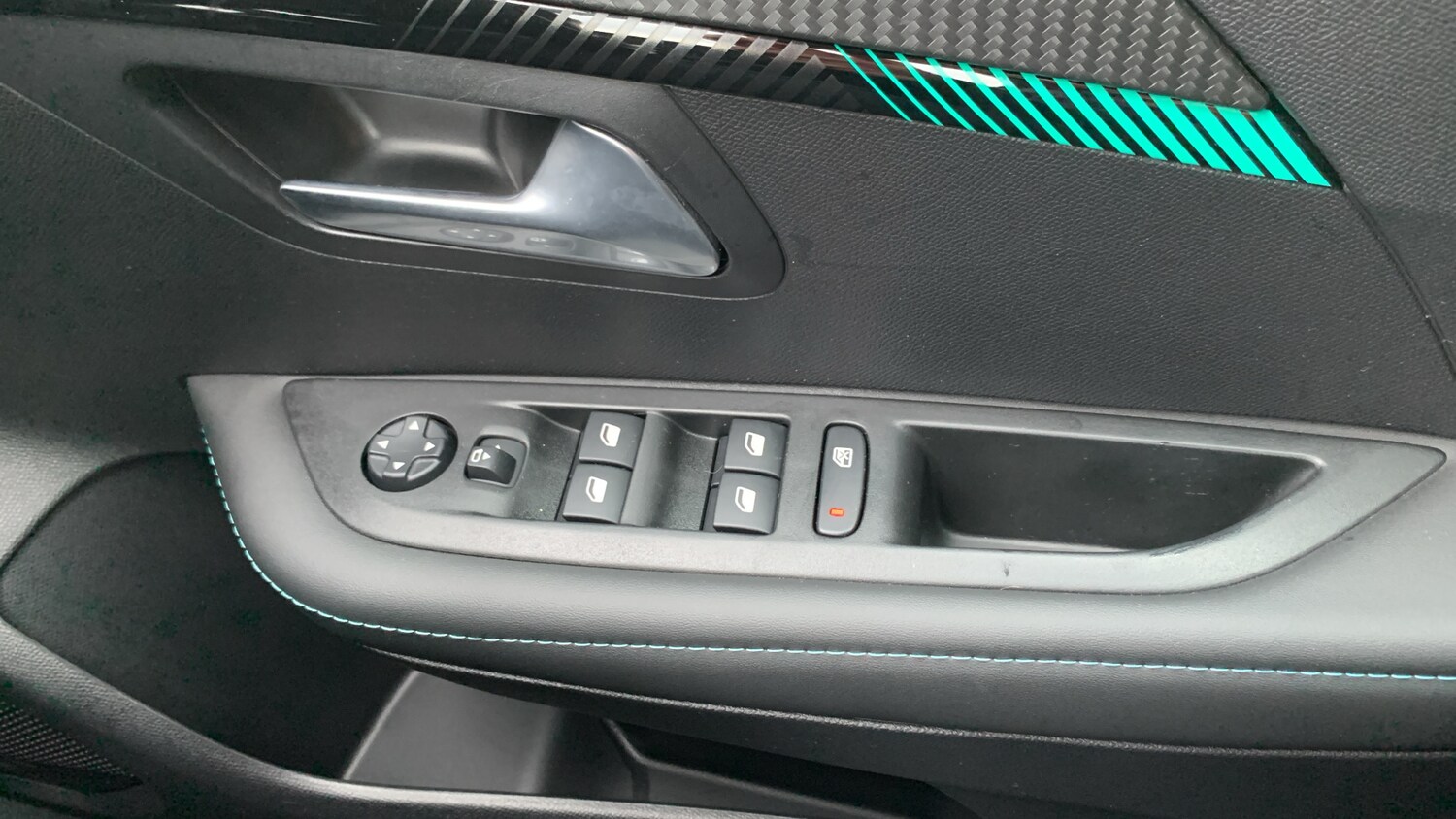 Used Peugeot 208 2023 for sale - 77018084: Photo 22